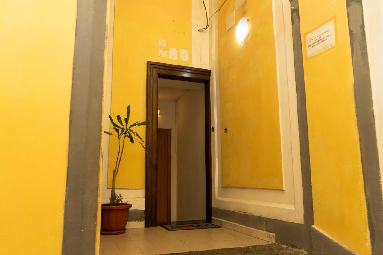 נאפולי Donna Chiara Holiday House - Toledo מראה חיצוני תמונה