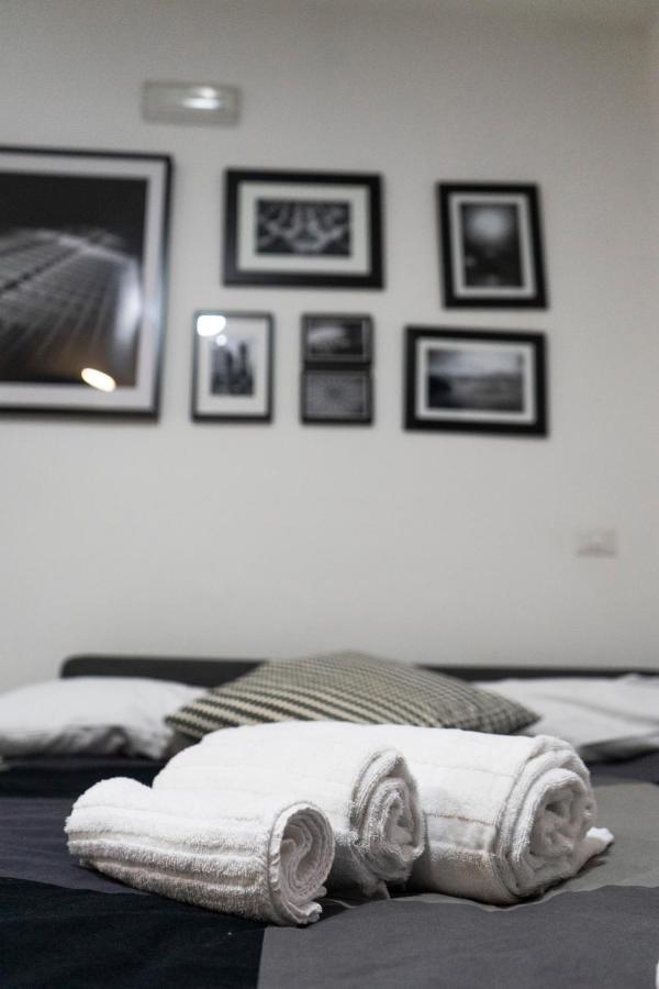 נאפולי Donna Chiara Holiday House - Toledo מראה חיצוני תמונה